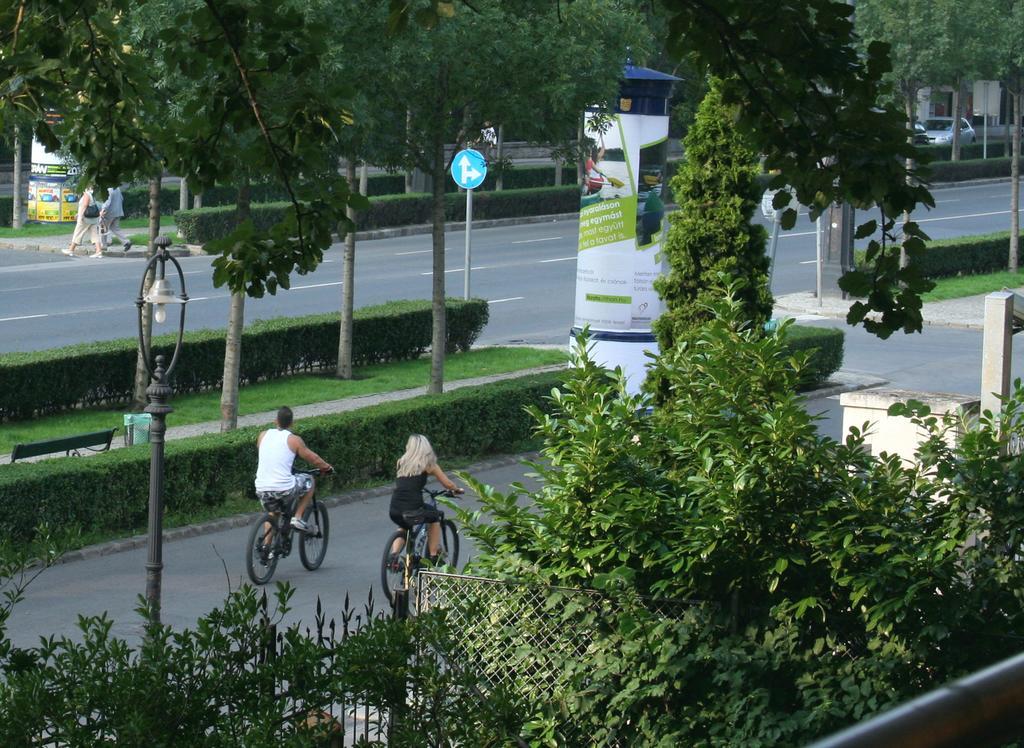 Andrassy Apartment With Inside Parking Budapest Extérieur photo