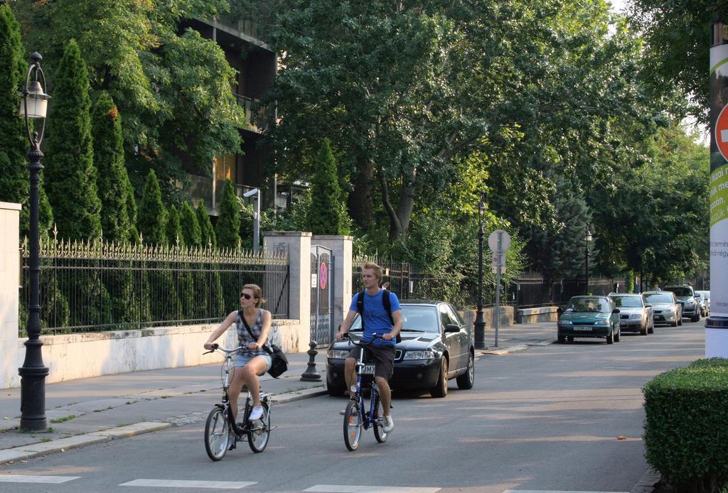 Andrassy Apartment With Inside Parking Budapest Extérieur photo